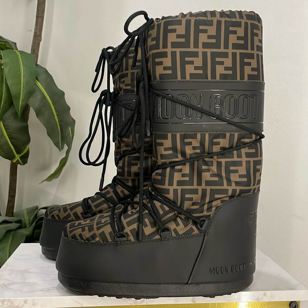Fendi Moon Boot